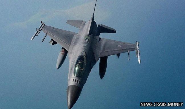 Дания передает США F-16, чтобы помочь Киеву в укреплении обороноспособности