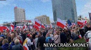 Многотысячный марш оппозиции в Варшаве, организованный Дональдом Туском