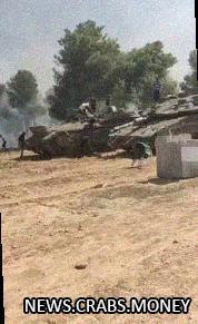 Палестинцы открывают новые трофеи: танк Merkava Mk.IV и БМП Namer