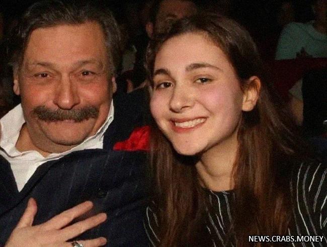 Уборщица ограбила дочь известных актеров на 3,5 млн рублей в Москве