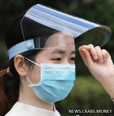 Москвичи настаивают на ношении масок для защиты от вирусов