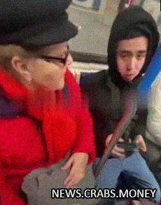 Подробности шокирующей атаки пенсионерки в московском метро