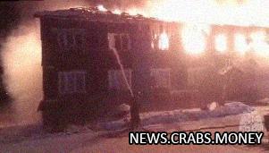 Пожар в Усть-Илимске: горит многоквартирный дом
