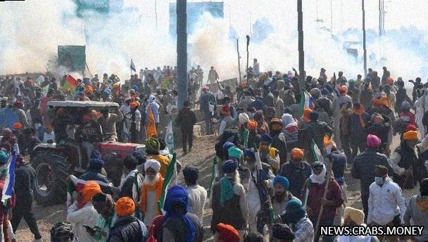 Протесты фермеров в Индии: министр призывает к мирному решению, полиция применила слезоточивый газ