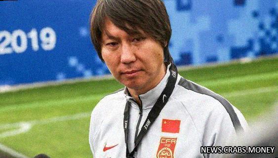 Звезда китайского футбола Ли Те приговорен к пожизненному заключению за взятку