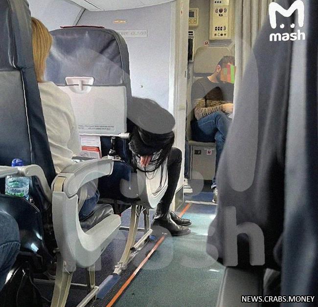 Пьяная пассажирка рейса Тбилиси  Москва закатила стриптиз в самолете