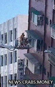 Крушение здания в Хуалянь: спасательные работы 