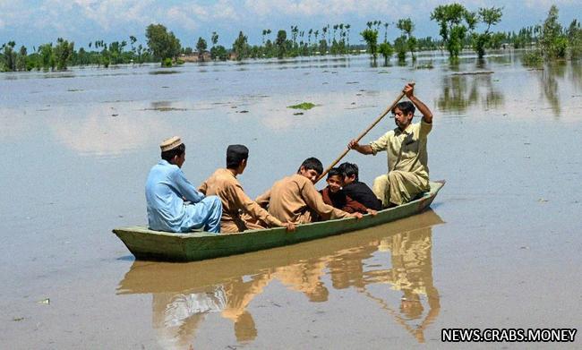 Крупные наводнения в Афганистане и Пакистане: более 135 погибших