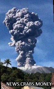 Извержение вулкана Ибу на Хальмахере: подробности